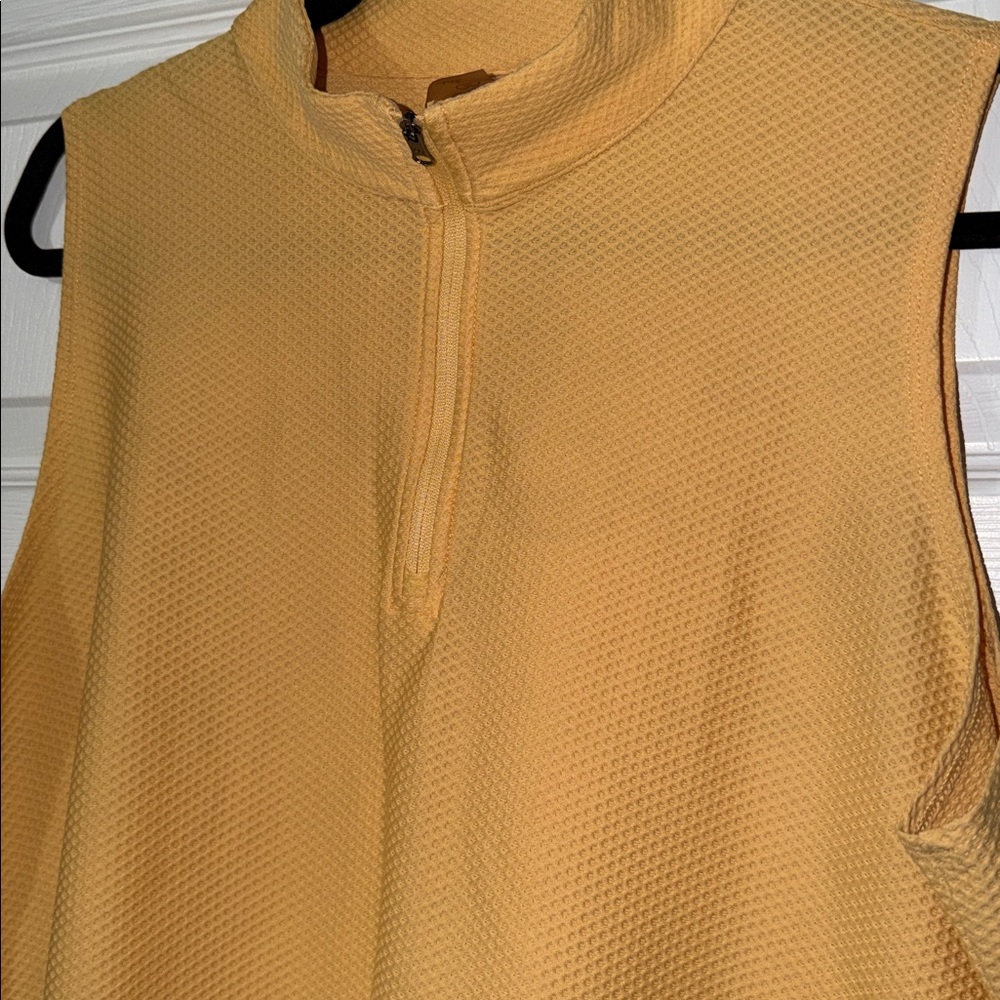 Calia pale Mustard Yellow Sleeveless Tennis shirt - Picture 3 of 5